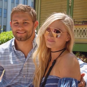 Meet your Posher, Adison